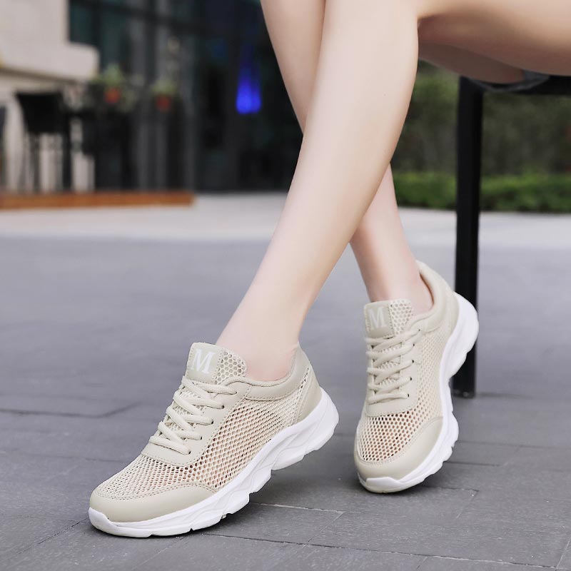 새로운 여름 통기성 운동화 여성 메쉬 여성 스포츠 신발 - Men Shoes Online Shopping 리뷰 및 가격